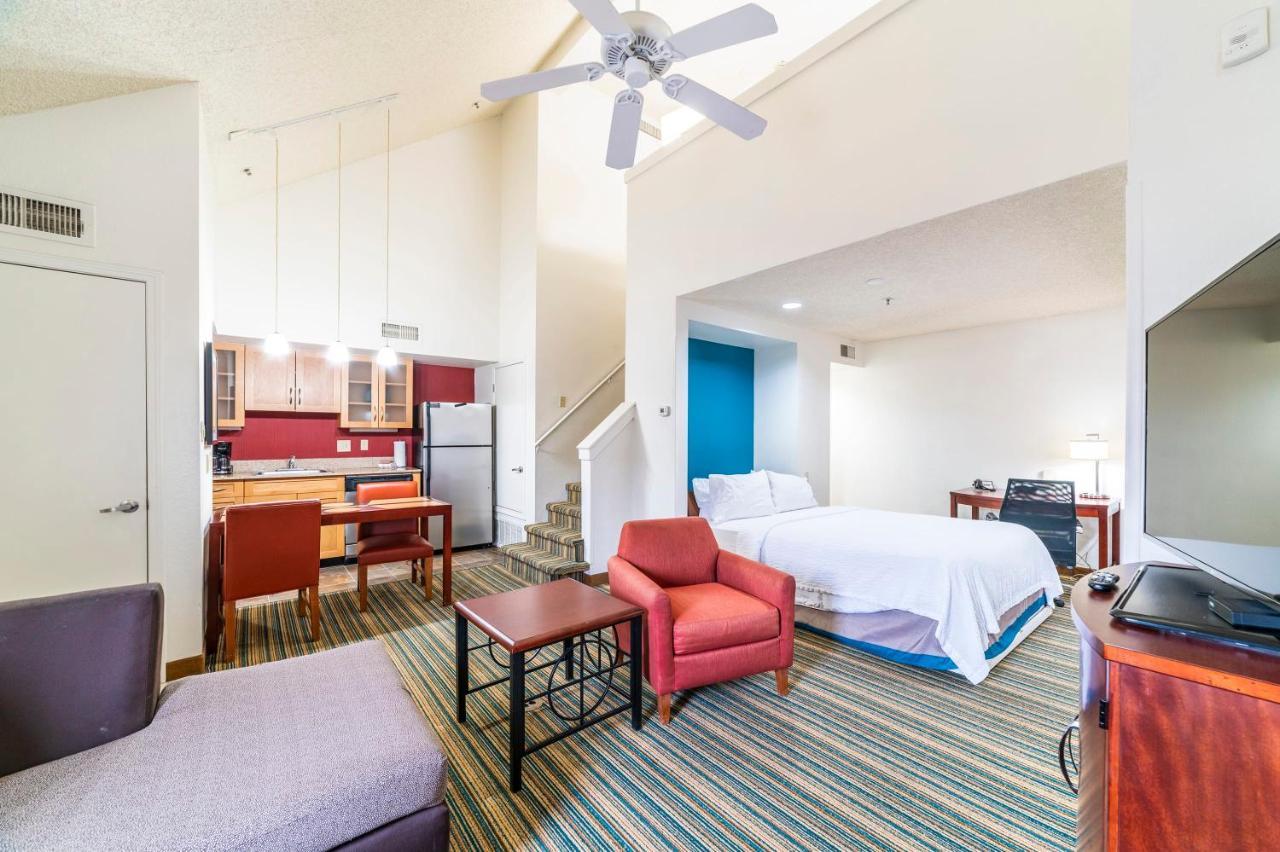 Metro Phoenix Loft Sleeps 6 Экстерьер фото