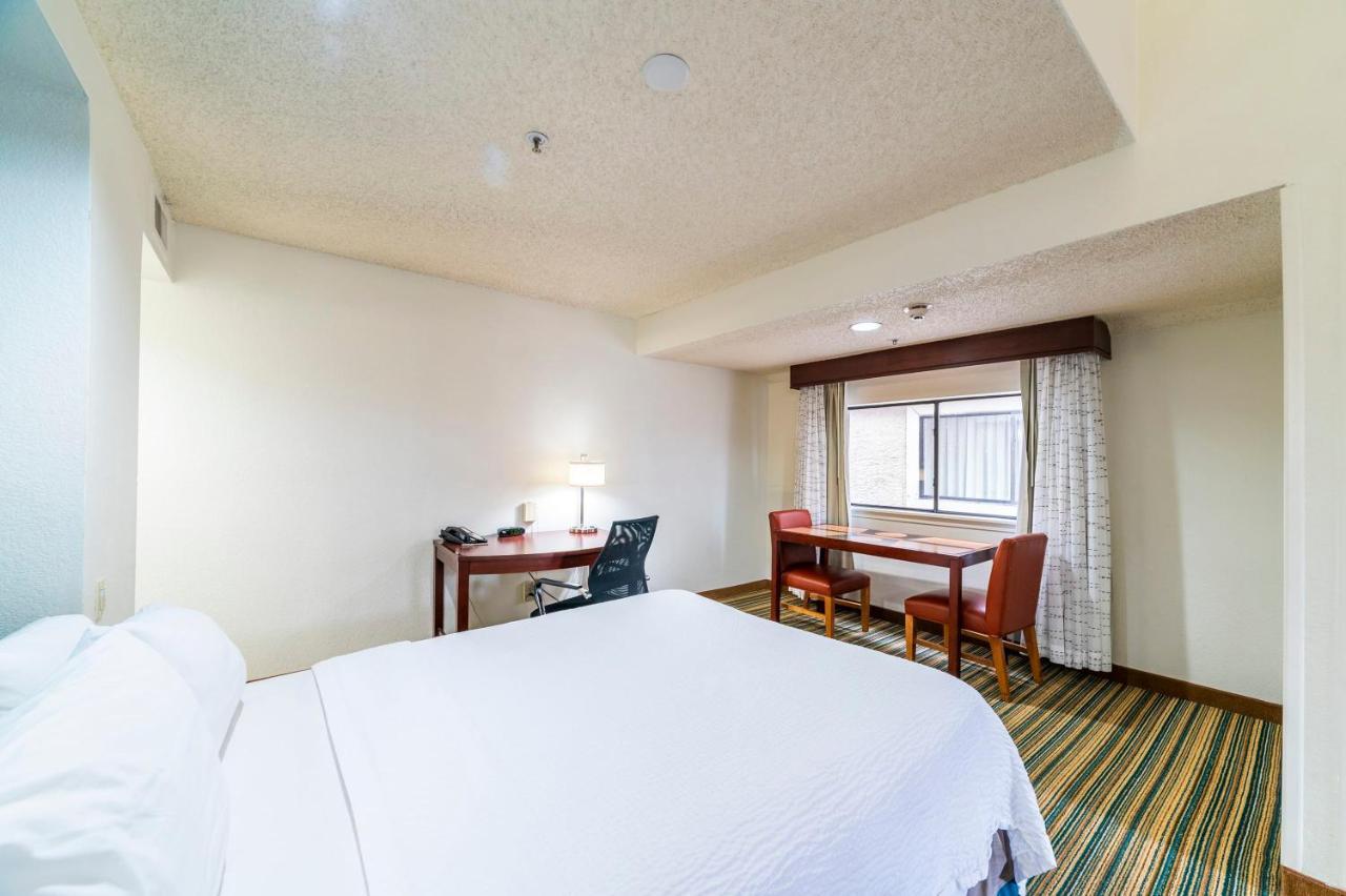 Metro Phoenix Loft Sleeps 6 Экстерьер фото