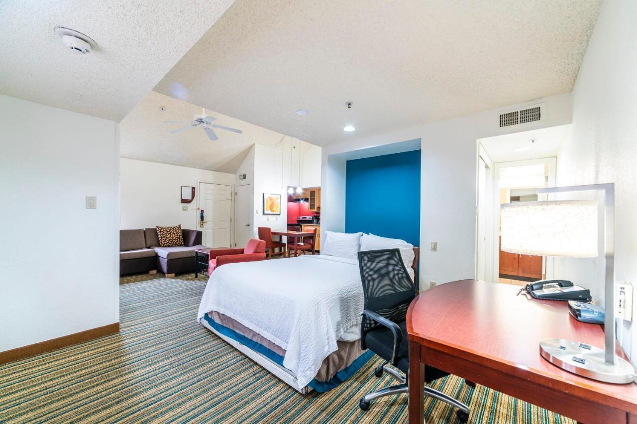 Metro Phoenix Loft Sleeps 6 Экстерьер фото